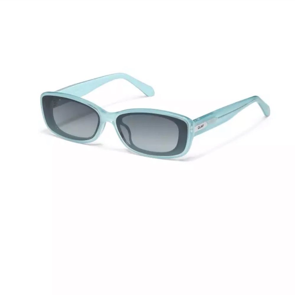 NWT Quay Australia Aqua Sunglasses